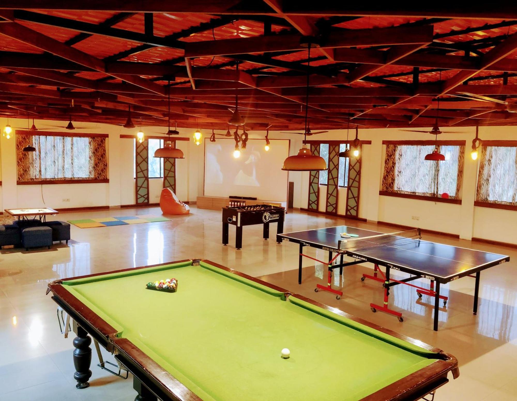 Pushp Vatika Resort & Lawns Navi Mumbai Exterior foto