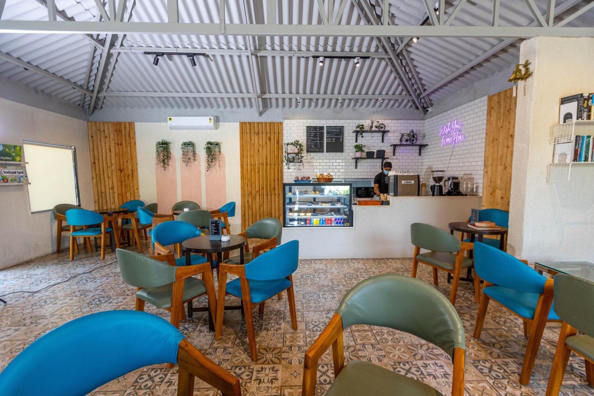 Pushp Vatika Resort & Lawns Navi Mumbai Exterior foto