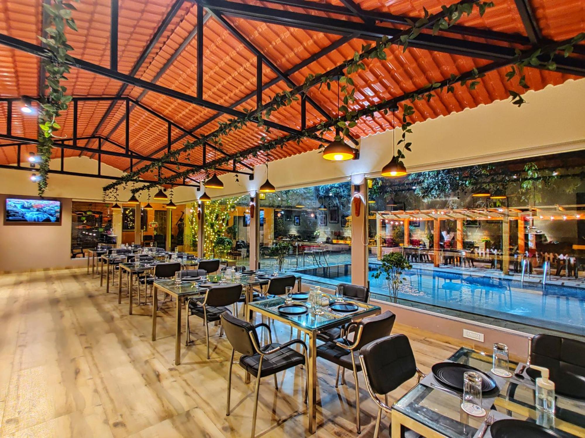 Pushp Vatika Resort & Lawns Navi Mumbai Exterior foto