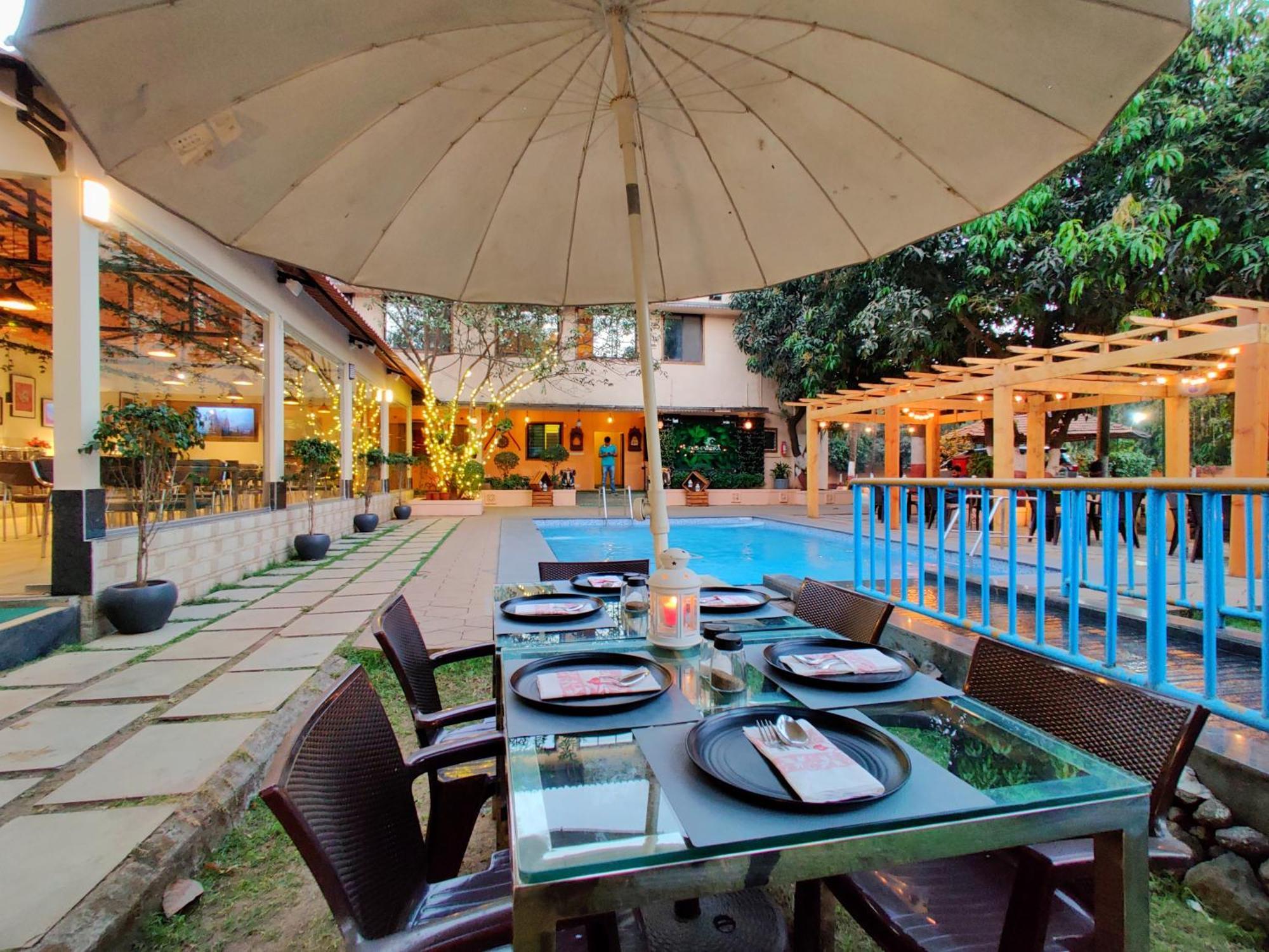 Pushp Vatika Resort & Lawns Navi Mumbai Exterior foto